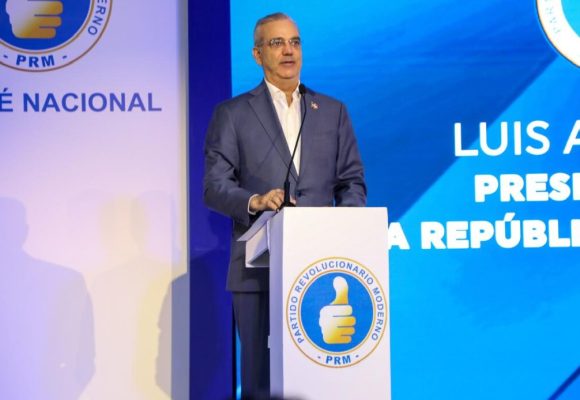Abinader-1-1140x694 Abinader defiende Reforma Constitucional y asegura esta busca impulsar renovación de liderazgo