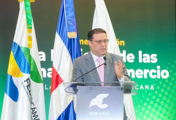 Ministro Sanz Lovatón destaca unificación Registro Mercantil