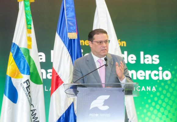 Ministro Sanz Lovatón destaca unificación Registro Mercantil