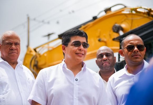 CAASD inicia intervención integral del drenaje sanitario en Villas Agrícolas, Villa Juana, Villa Francisca y San Carlos
