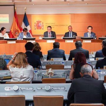 Yayo Sanz Lovatón busca inversiones con empresas de semiconductores españolas