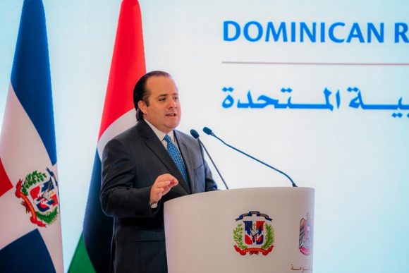 f5821bda-7fd4-436b-8b56-806f0d0337de República Dominicana y Emiratos Árabes Unidos definen hoja de ruta para proyectos de colaboración estratégica