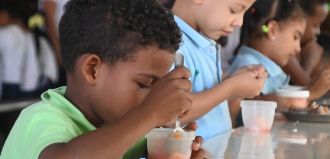 34363cdb-6cea-4850-ac51-e4b6f701f865 INABIE resalta aporte a la nutrición escolar con el servicio de más de 230 millones de raciones de frutas durante el pasado año escolar
