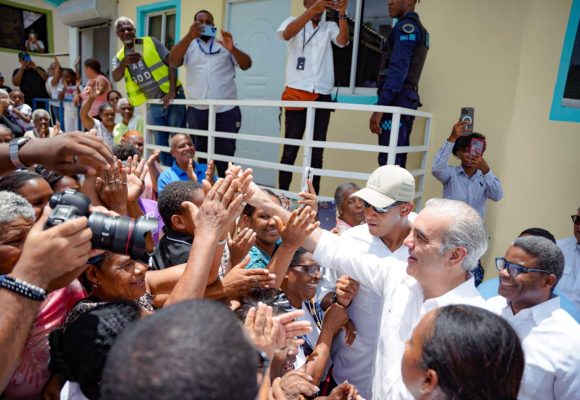 Gobierno fortalece bienestar comunitario en Wilmore de Samaná con obras de alto impacto social