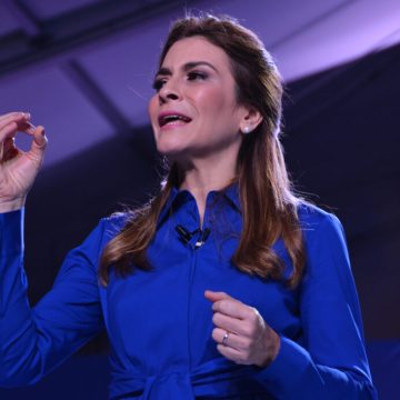 Luis Abinader presento a Carolina Mejía como candidata vicepresi Carolina niega apoyo de Abinader a algún candidato del PRM