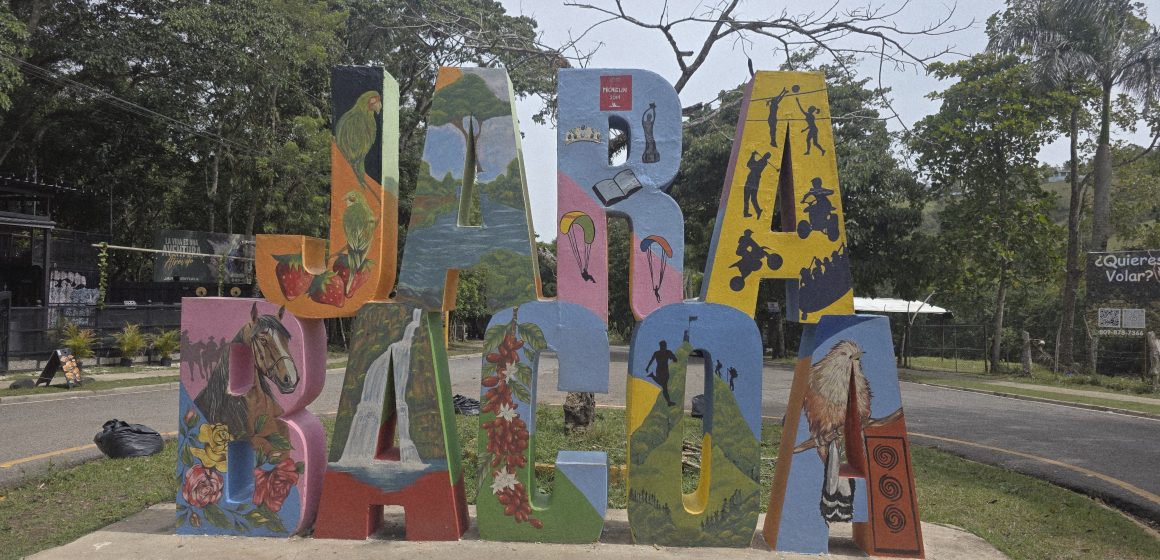 Mitur apoya promoción de Jarabacoa como principal destino ecoturístico del país. 