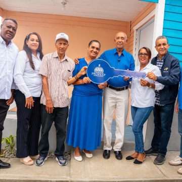 Gobierno responde con hechos y entrega vivienda digna a familia vulnerable en Rancho Arriba, Ocoa