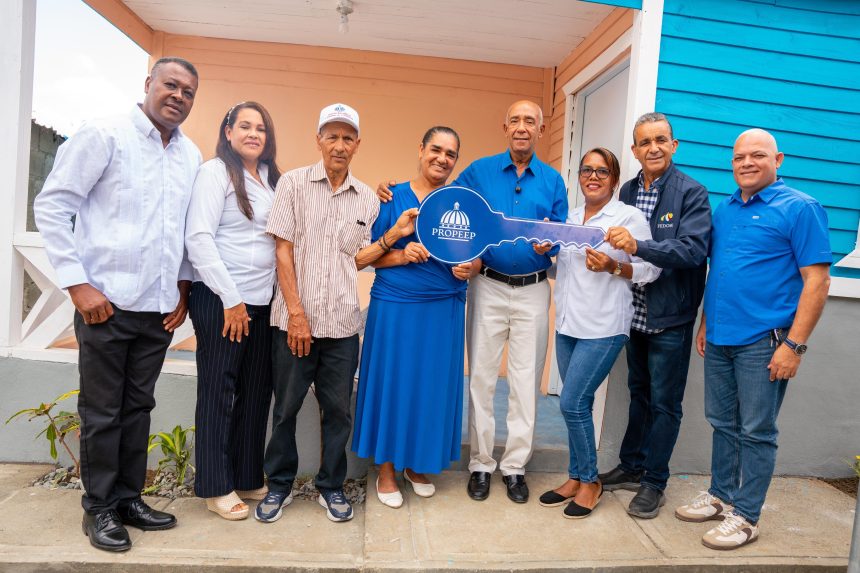 Gobierno responde con hechos y entrega vivienda digna a familia vulnerable en Rancho Arriba, Ocoa