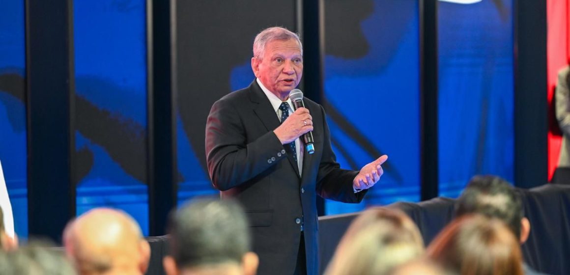Leonardo Aguilera felicita a atletas dominicanos por actuación en Juegos Centroamericanos y del Caribe 