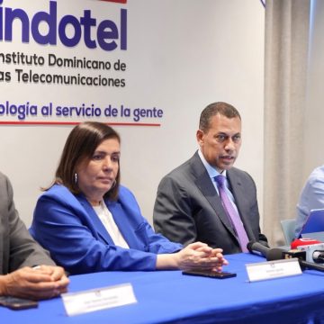 ca859616-477d-4ab7-9f6c-d666002e1b86 Indotel adjudica a Viettel y Claro Dominicana bloques de frecuencias del espectro radioeléctrico