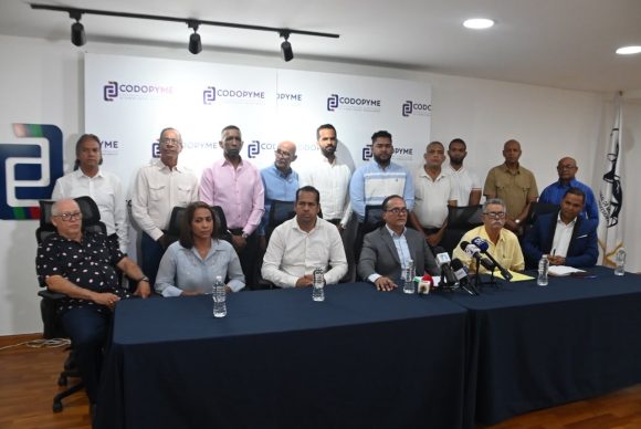 f93b20fe-0c2c-4465-98ca-c53d6643a8ec ADOCALZA respalda mecanismos de INABIE y defiende capacidad de fabricantes nacionales