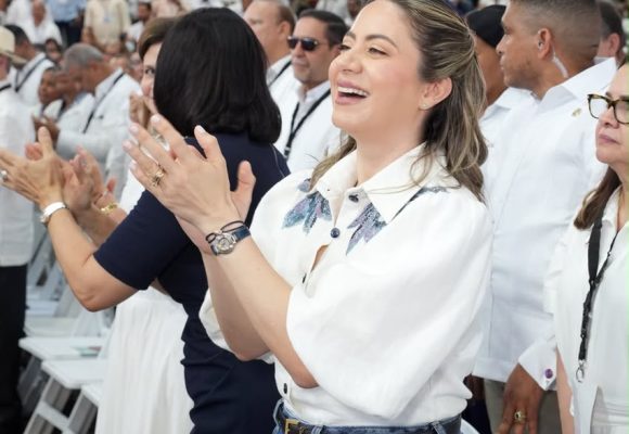 Gloria Reyes asume Organización del PRM con el reto de fortalecer las bases y consolidar la estructura partidaria