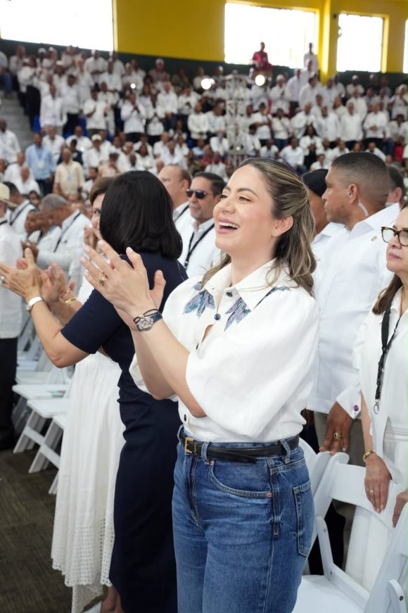 Gloria Reyes asume Organización del PRM con el reto de fortalecer las bases y consolidar la estructura partidaria