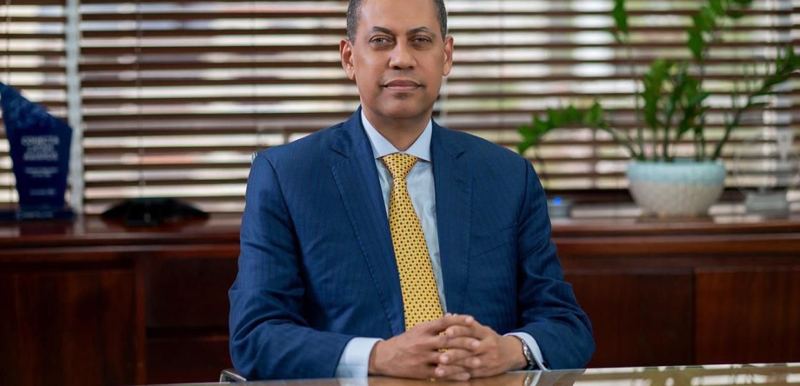 Dirección Ejecutiva del equipo político de Guido Gómez Mazara desmiente apoyo a otro aspirante presidencial del PRM