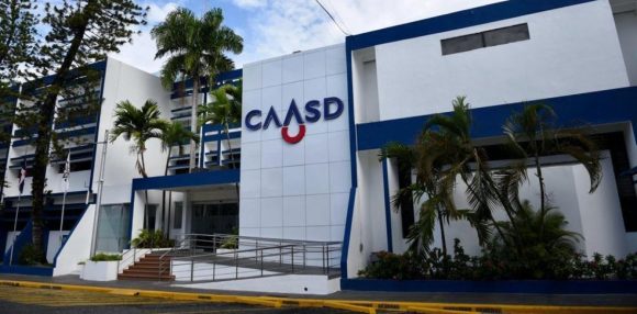 FACHADA CAASD CAASD garantiza agua potable en 25 sectores de Santo Domingo Este; ETED reprograma trabajos