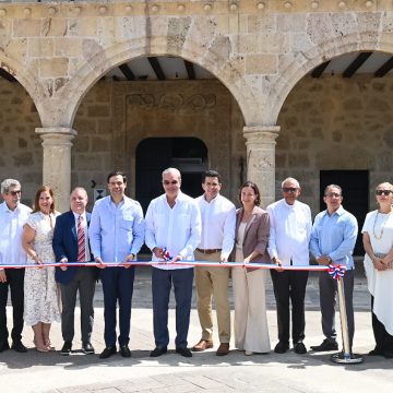 IMG_3862 Inauguran remozamiento Museo Diego Colón Palacio Virreinal