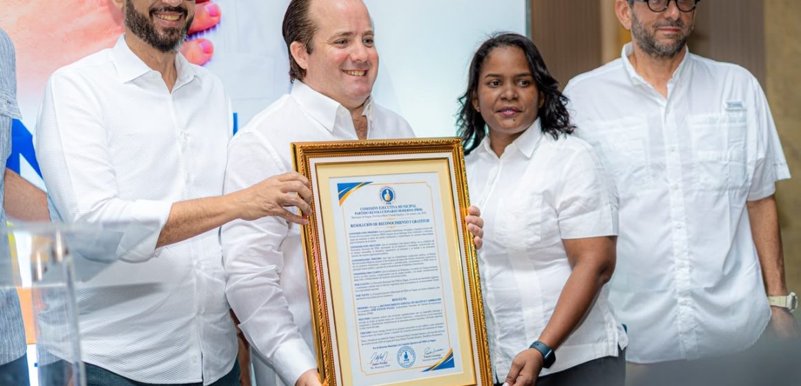 PRM en María Trinidad Sánchez reconoce liderazgo y aportes de Paliza al partido