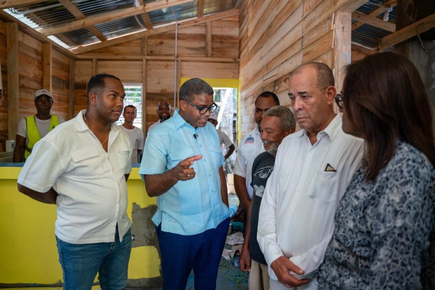 Propeep, junto a otras instituciones, inicia plan de intervención de casas, peatonales y entrega canchas deportivas en Sánchez