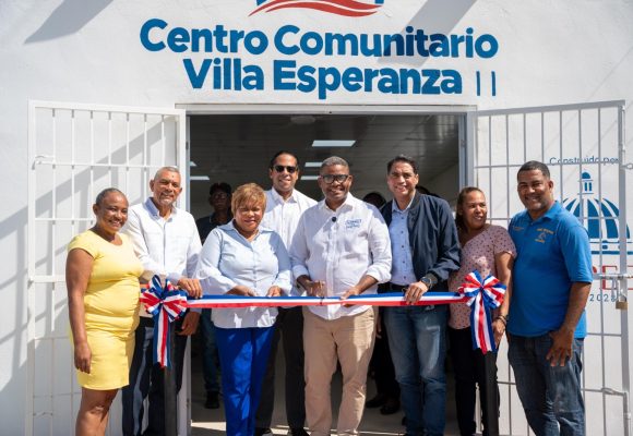 Propeep entrega centro comunitario en Villa Esperanza II en SDN, con una inversión de RD$3.7 millones