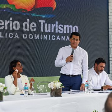 DSC_1900 David Collado entrega obras por más de 25 millones en el entorno de la Basílica de Higüey
