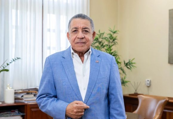 Foto web_8 República Dominicana impulsa seguridad jurídica, reducción del déficit habitacional e inversión social