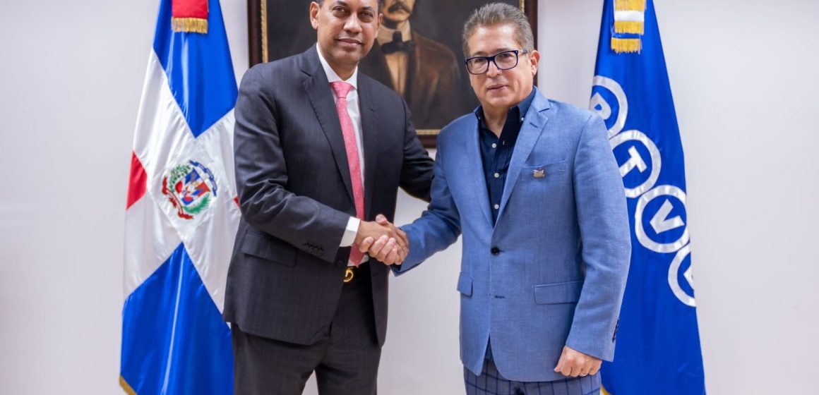 Indotel impulsa junto a CERTV transformación de la televisión pública hacia la era digital